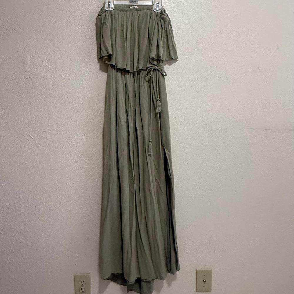 Mustard Seed Olive Green Off Shoulder Ruffle Maxi Dress Slit Small